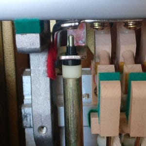 Pedaalin tangon kumipehmuste